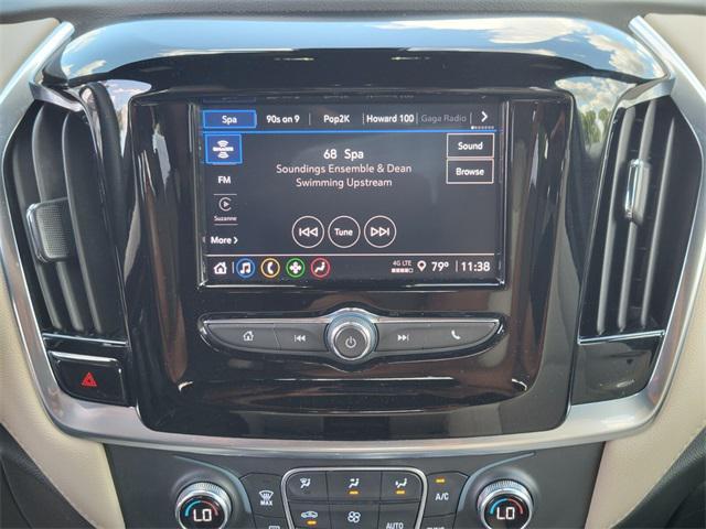 used 2022 Chevrolet Traverse car, priced at $27,899