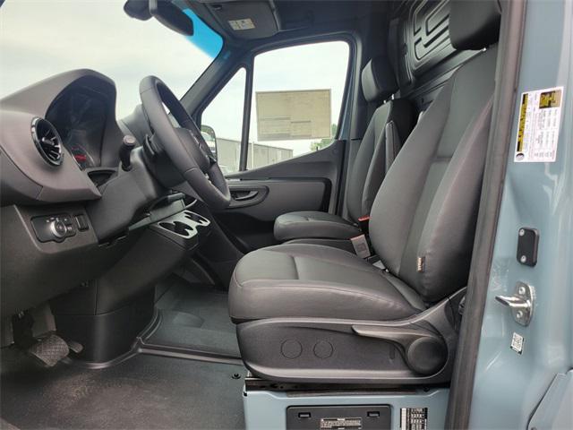 new 2025 Mercedes-Benz Sprinter 2500 car, priced at $55,842