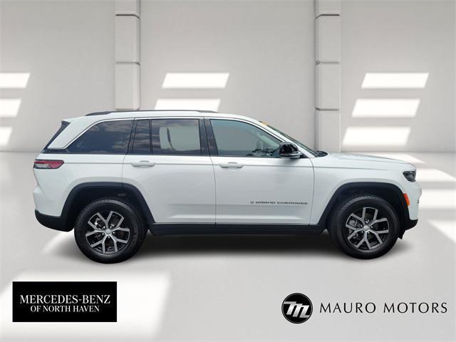 used 2023 Jeep Grand Cherokee car, priced at $35,997