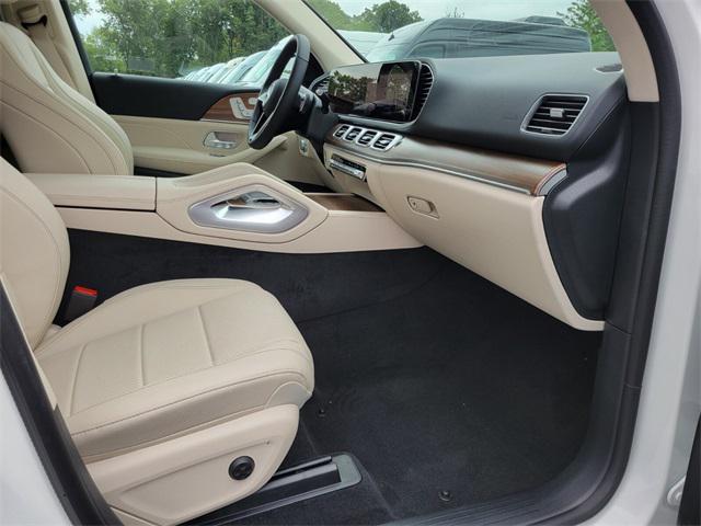 new 2026 Mercedes-Benz GLE 450 car, priced at $78,545