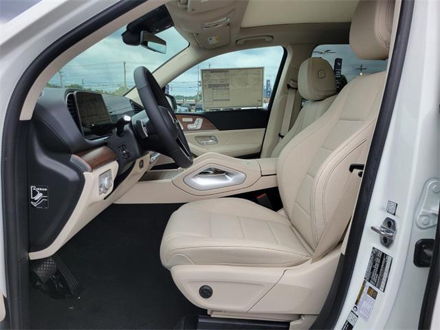 new 2026 Mercedes-Benz GLE 450 car, priced at $78,545