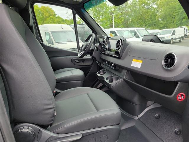 new 2025 Mercedes-Benz Sprinter 2500 car, priced at $67,146