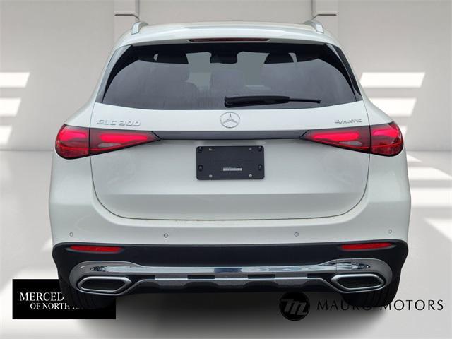 new 2025 Mercedes-Benz GLC 300 car, priced at $54,185