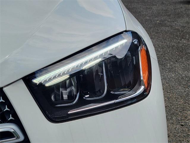 new 2025 Mercedes-Benz GLE 580 car, priced at $90,545