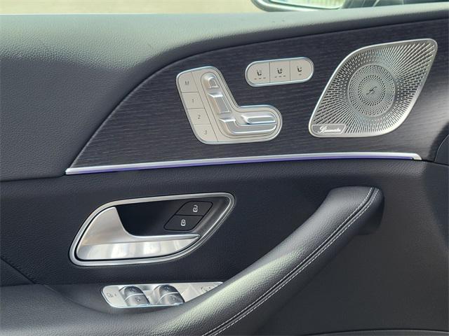 new 2026 Mercedes-Benz GLE 580 car, priced at $92,250