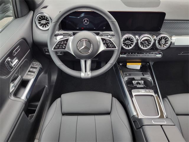 new 2025 Mercedes-Benz GLB 250 car, priced at $52,115