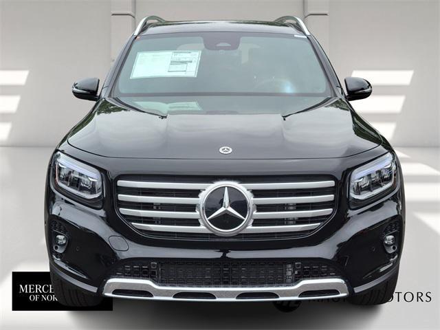 new 2025 Mercedes-Benz GLB 250 car, priced at $52,115
