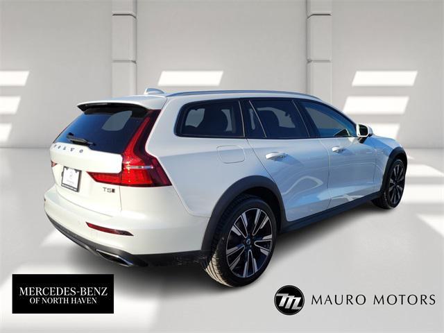 used 2022 Volvo V60 Cross Country car, priced at $33,995