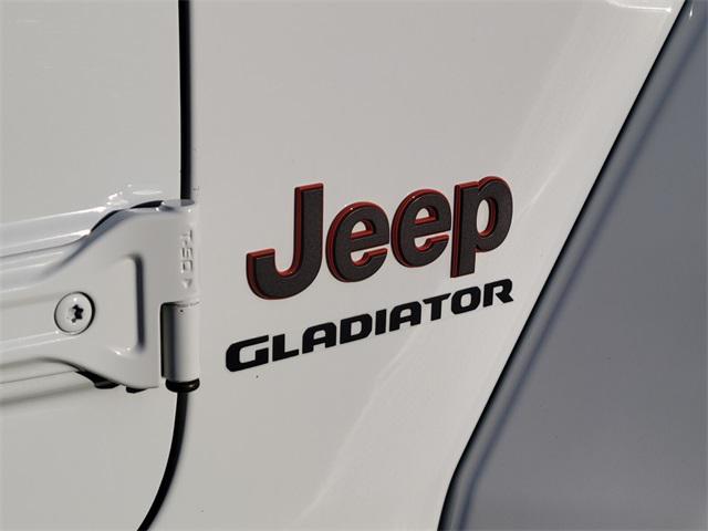 used 2021 Jeep Gladiator car, priced at $36,114