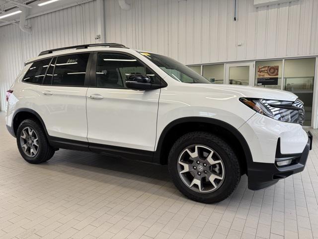 used 2022 Honda Passport car, priced at $33,297