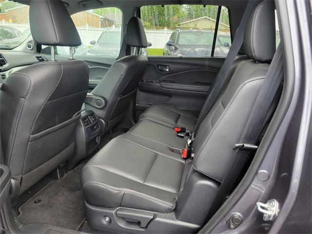 used 2022 Honda Pilot car, priced at $32,998