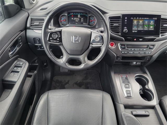 used 2022 Honda Pilot car, priced at $32,998