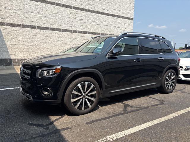 used 2022 Mercedes-Benz GLB 250 car, priced at $31,877
