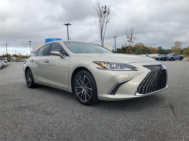 used 2022 Lexus ES 350 car, priced at $38,887