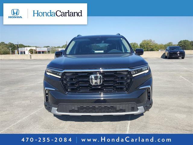 new 2025 Honda Pilot car, priced at $50,995