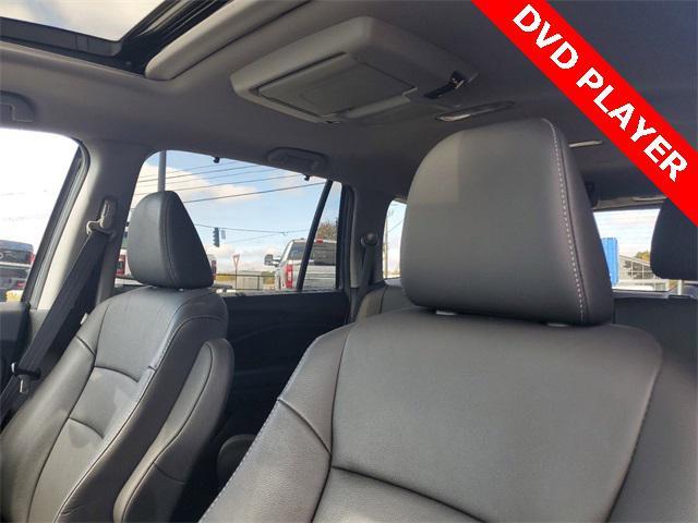 used 2022 Honda Pilot car, priced at $36,775