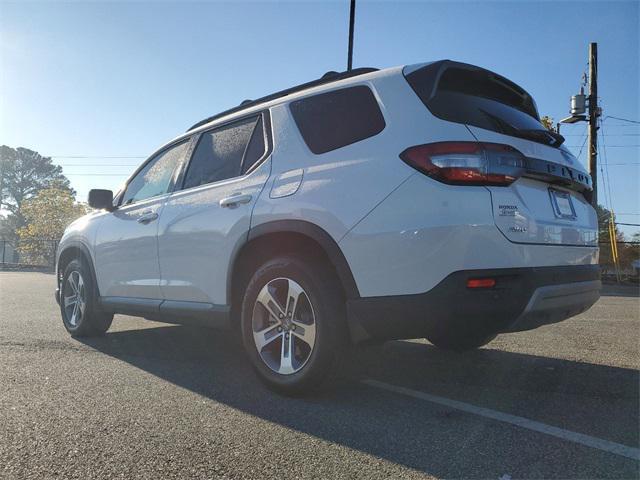 used 2024 Honda Pilot car, priced at $43,374