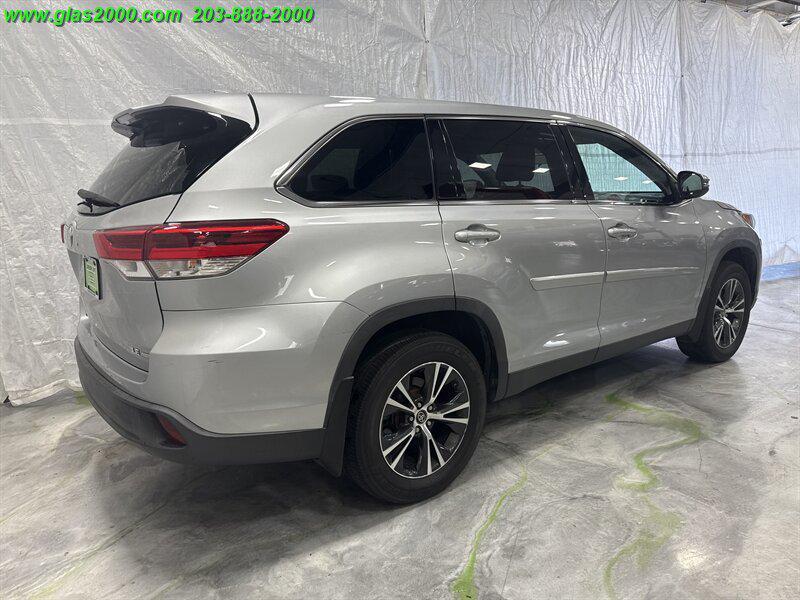 used 2019 Toyota Highlander car, priced at $19,999