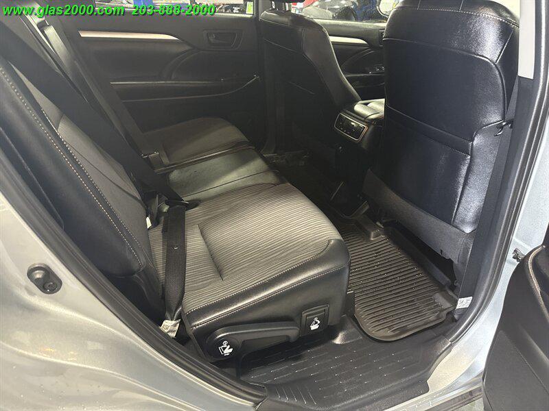 used 2019 Toyota Highlander car, priced at $19,999