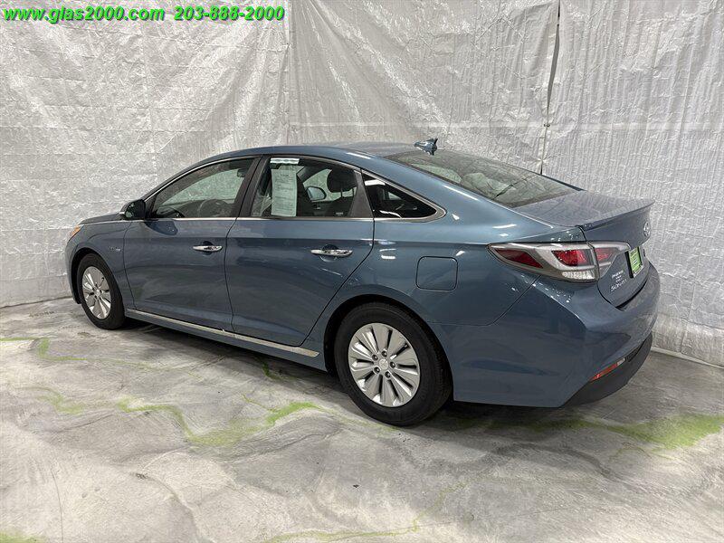 used 2016 Hyundai Sonata Hybrid car, priced at $9,999