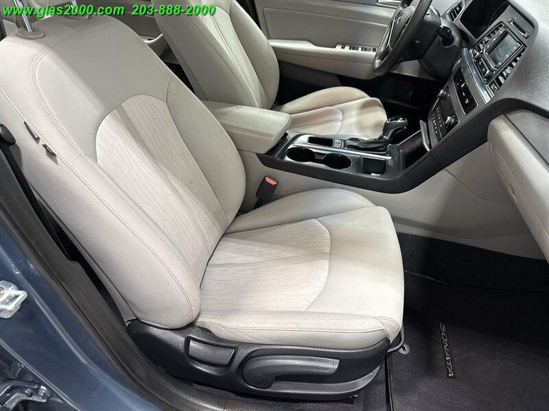 used 2016 Hyundai Sonata Hybrid car, priced at $9,999