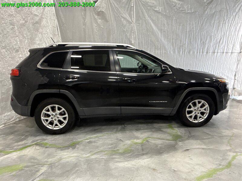 used 2015 Jeep Cherokee car, priced at $10,999