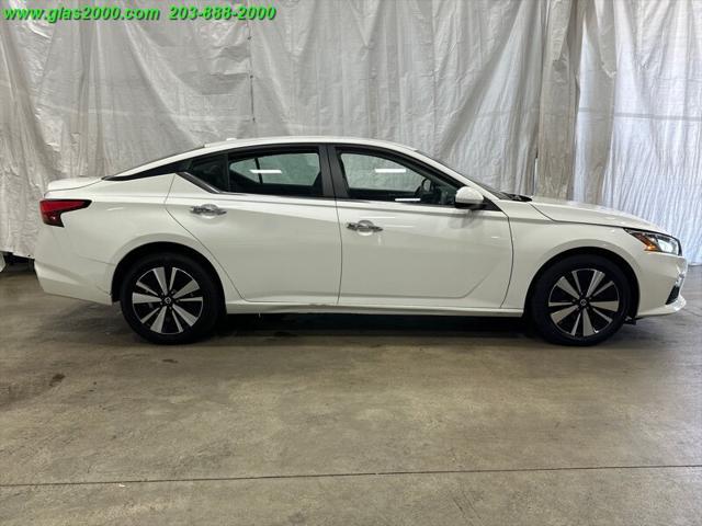 used 2021 Nissan Altima car, priced at $17,999