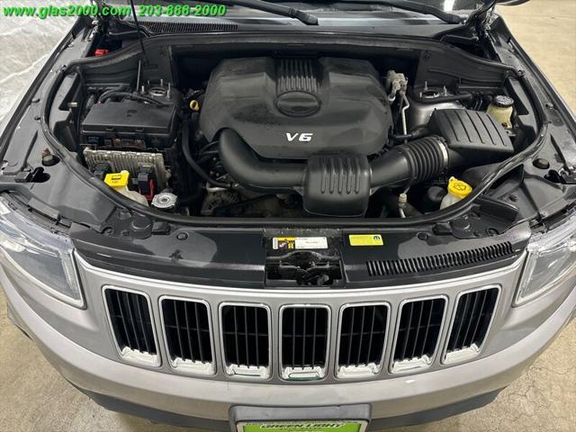 used 2015 Jeep Grand Cherokee car, priced at $15,999