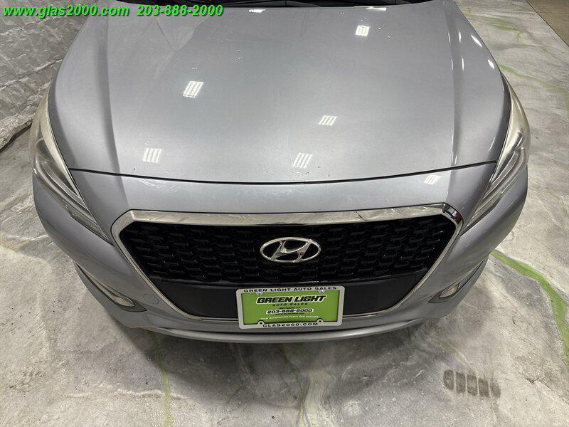 used 2016 Hyundai Sonata Hybrid car, priced at $10,999