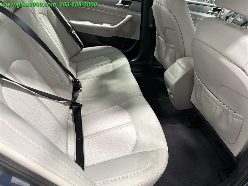 used 2016 Hyundai Sonata Hybrid car, priced at $9,999