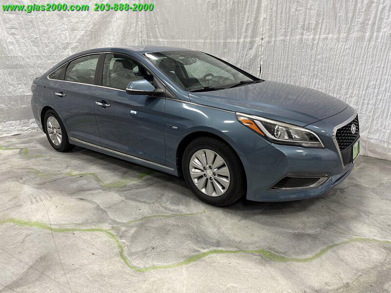 used 2016 Hyundai Sonata Hybrid car, priced at $9,999