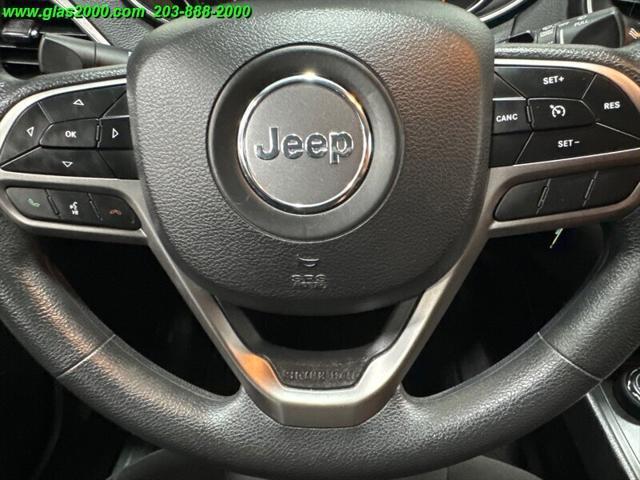 used 2019 Jeep Cherokee car, priced at $14,999