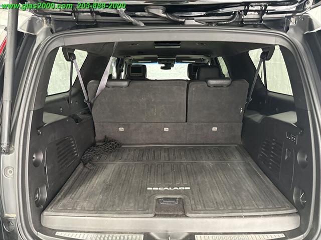 used 2017 Cadillac Escalade ESV car, priced at $28,999