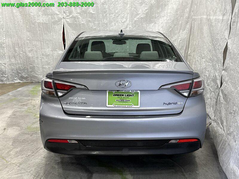 used 2016 Hyundai Sonata Hybrid car, priced at $10,999