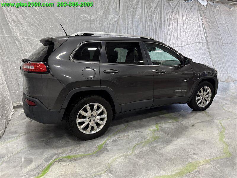 used 2015 Jeep Cherokee car, priced at $12,999