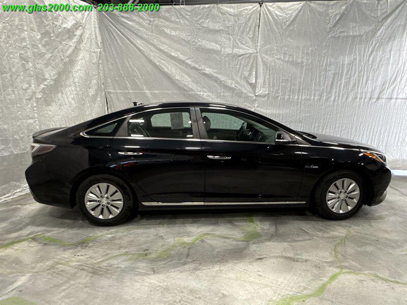 used 2016 Hyundai Sonata Hybrid car, priced at $10,999