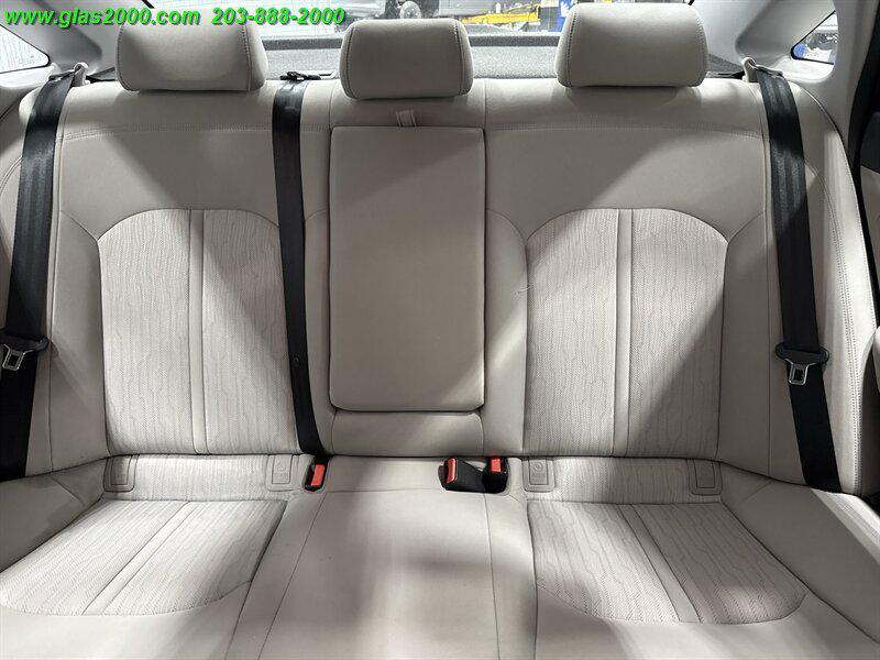 used 2016 Hyundai Sonata Hybrid car, priced at $10,999