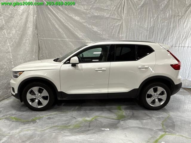 used 2022 Volvo XC40 car, priced at $18,999