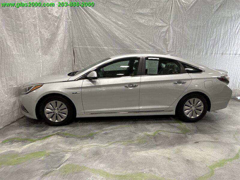 used 2016 Hyundai Sonata Hybrid car, priced at $11,999