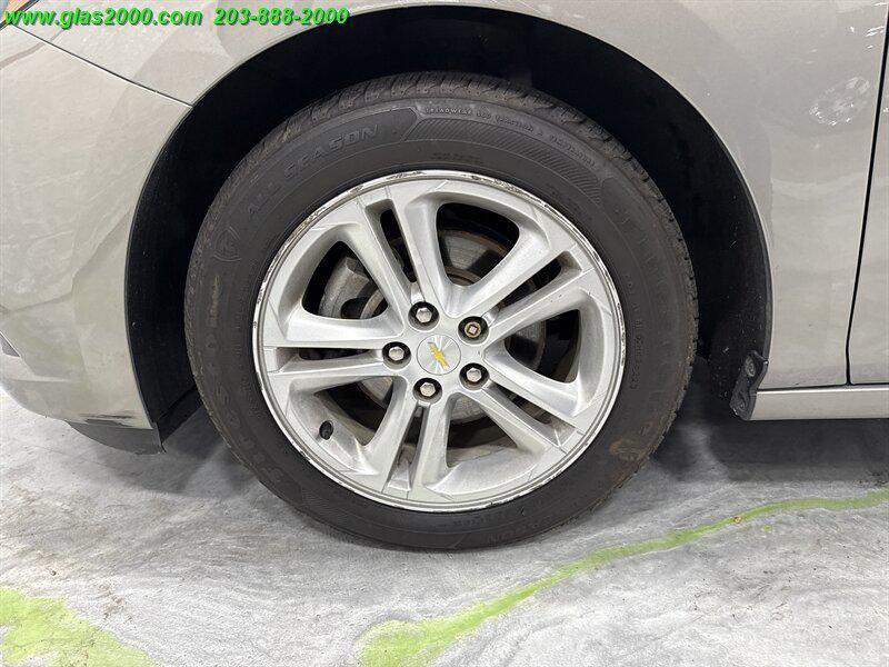 used 2018 Chevrolet Cruze car, priced at $10,999