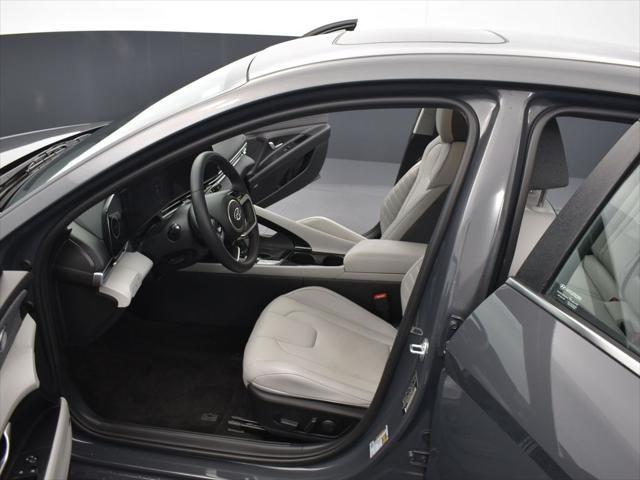 used 2023 Hyundai Elantra car, priced at $23,111