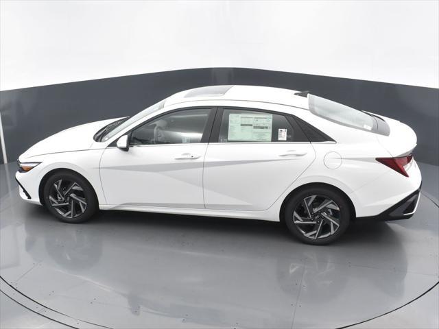 new 2024 Hyundai Elantra car, priced at $23,118