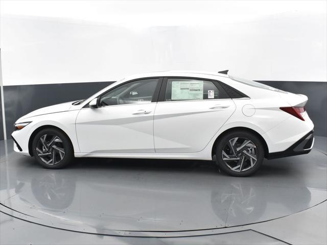 new 2024 Hyundai Elantra car, priced at $23,118