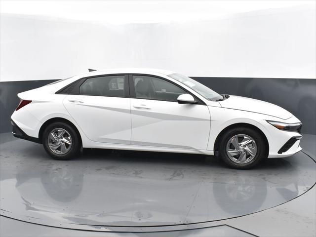 new 2025 Hyundai Elantra car, priced at $22,673