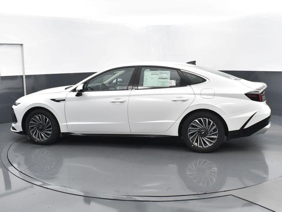 new 2024 Hyundai Sonata Hybrid car, priced at $29,540