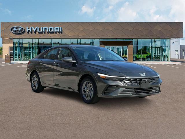 new 2025 Hyundai ELANTRA HEV car, priced at $25,458