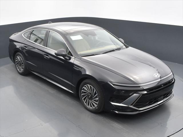 new 2025 Hyundai Sonata Hybrid car, priced at $36,430