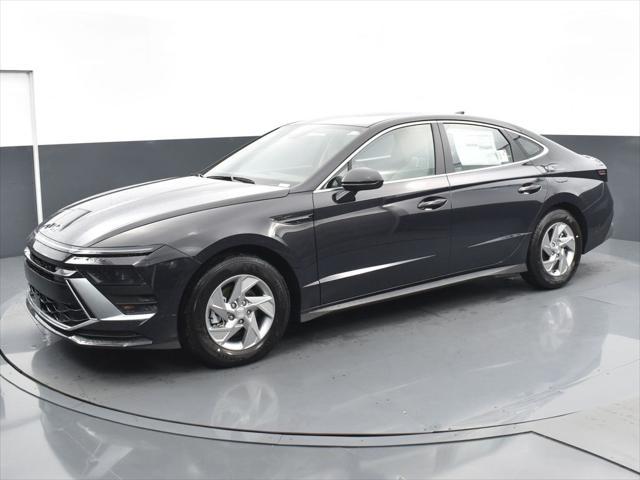 new 2025 Hyundai Sonata car, priced at $25,200