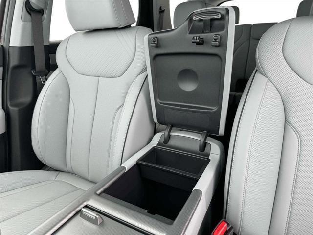 new 2025 Hyundai Palisade car, priced at $40,291