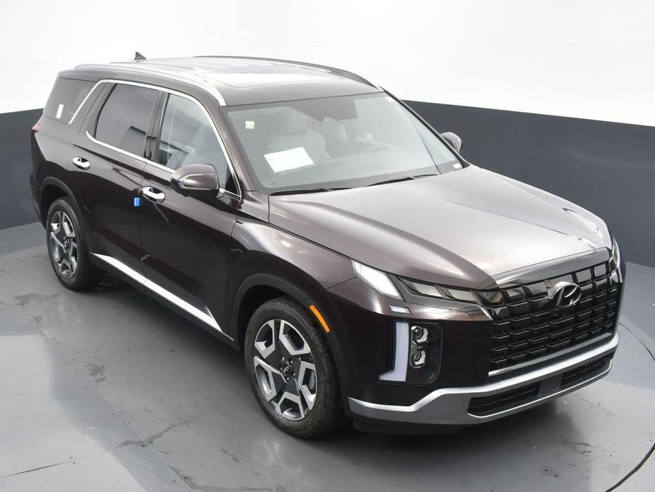 new 2025 Hyundai Palisade car, priced at $42,567